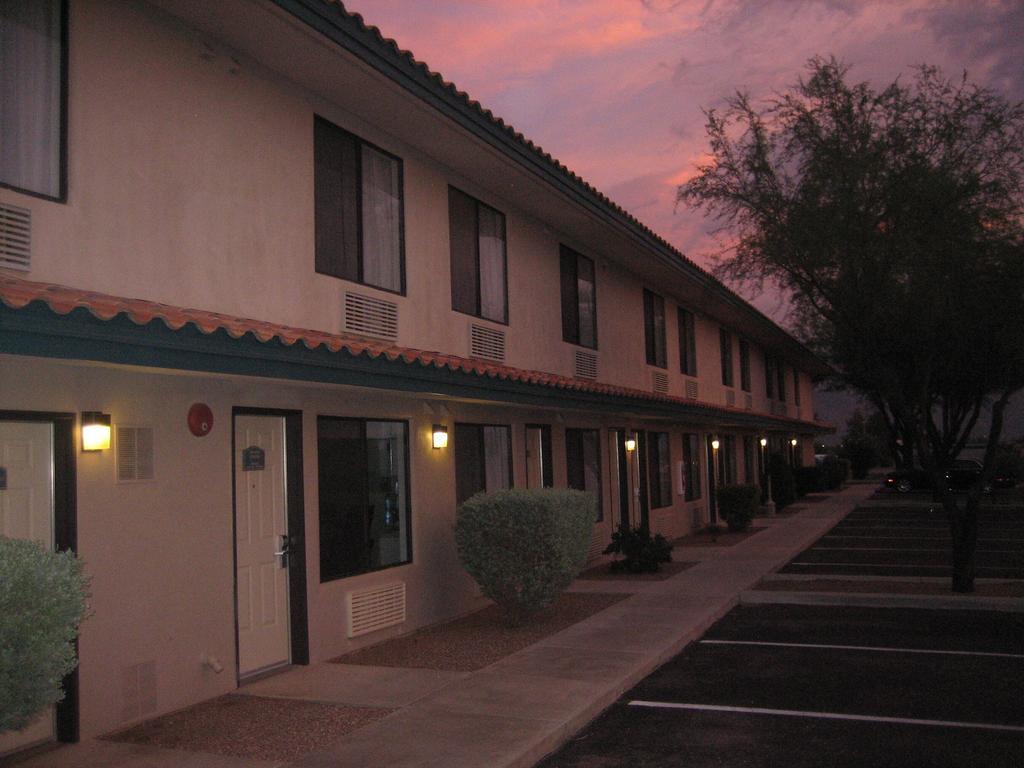 Catalina Inn Esterno foto
